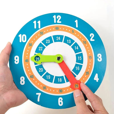 Horloge Montessori en bois Aire de jeux